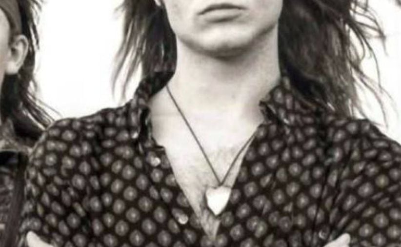 También formó parte de la banda “Rebel Waltz”, en la que era el vocalista y tocaba la batería. Desde 1984 formó parte de varios grupos más, como "Proceso Entrópico", "La Censura De Los Cuentos" o "Tres Años De Pena". (Foto: IG @bunburyoficial)