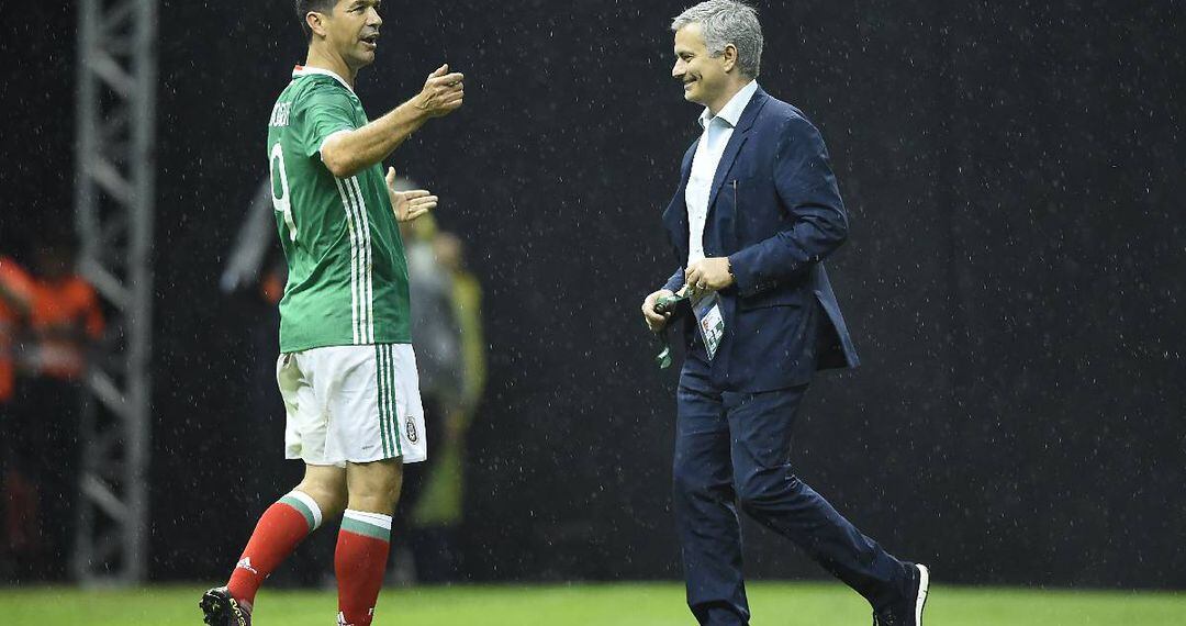 José Mourinho podría convertirse en una opción para sustituir a Jaime Lozano en al Selección Mexicana. Foto: Imago7