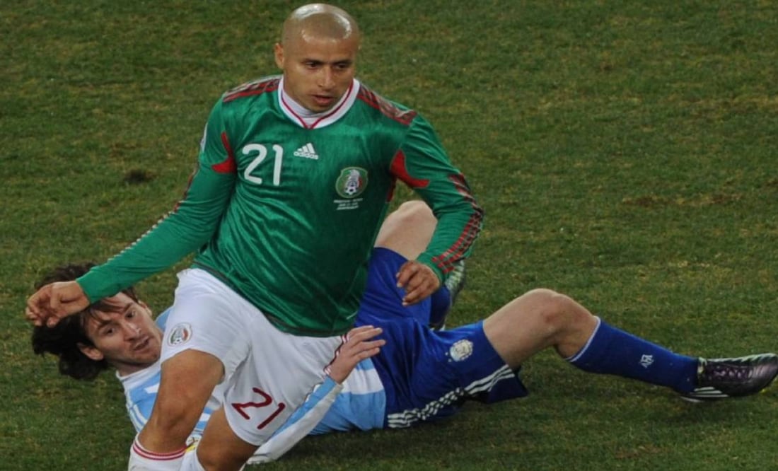 Bofo Bautista fue ampliamente criticado por correr menos que el Conejo Pérez en el Mundial de Sudáfrica 2010. Foto: AFP