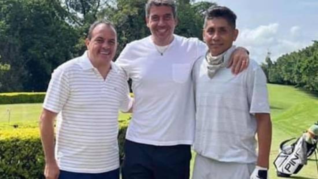 Jorge Campos y Cuauhtémoc Blanco son buenos amigos desde su etapa como futbolistas en activo. Foto: Especial