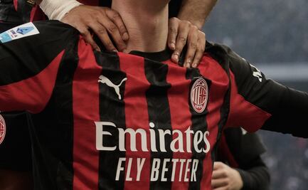 Santiago Giménez: AC Milan está cerca de cerrar a un delantero para competir con el mexicano