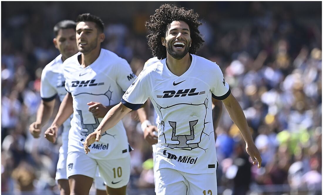 César 'Chino' Huerta celebrando un gol con Pumas / FOTO: Imago7