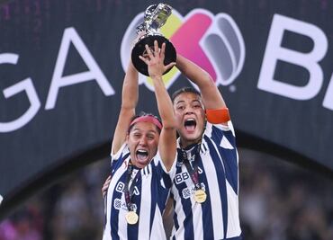 Rayadas de Monterrey derrota en penaltis a Tigres y se coronan bicampeonas del Apertura 2024