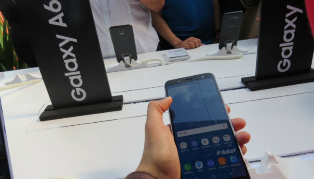 Samsung estrena smartphones con mejores cámaras y más memoria