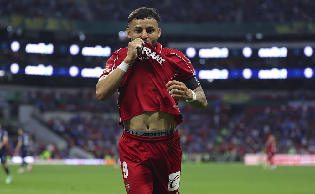 Alexis Vega en festejo de gol con Toluca, durante la Jornada 10 del Apertura 2026 ante Cruz Azul - Foto: Imago7