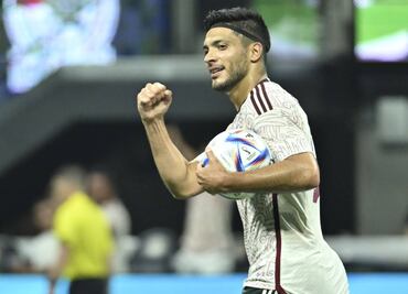 Raúl Jiménez regresa a la Selección Mexicana como primer convocado por Javier Aguirre