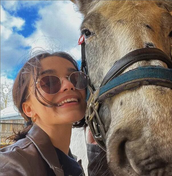 10 datos y fotos de Rachel Zegler, la actriz de la película “West Side Story”
