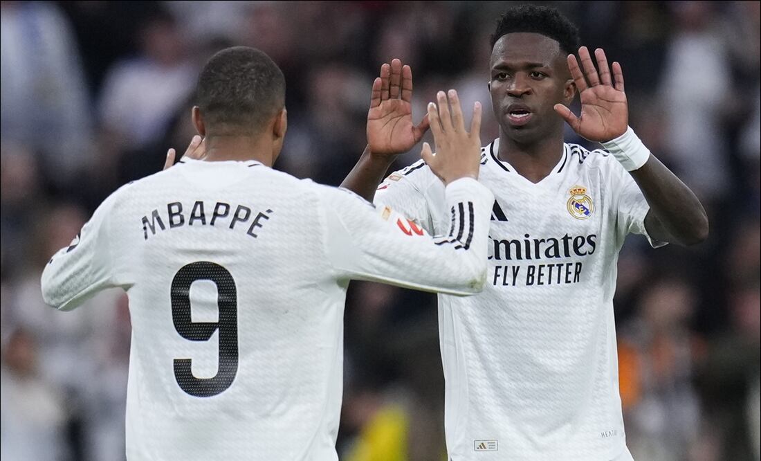 Mbappé y Vinicius Jr Foto: AFP