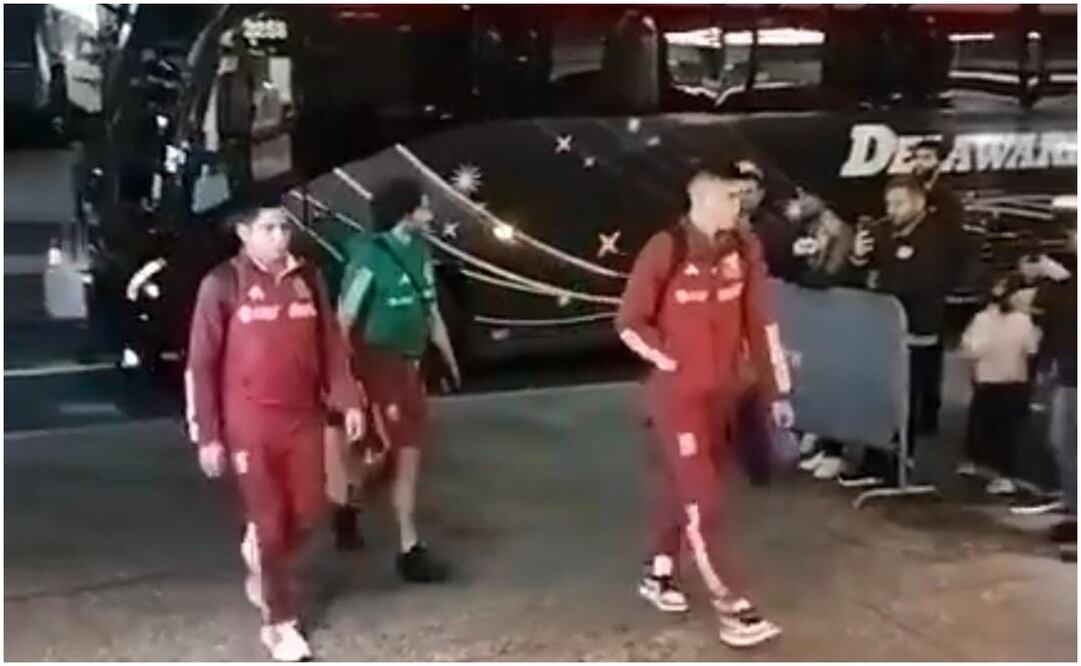 Selección Mexicana a su llegada a Filadelfia - Especial