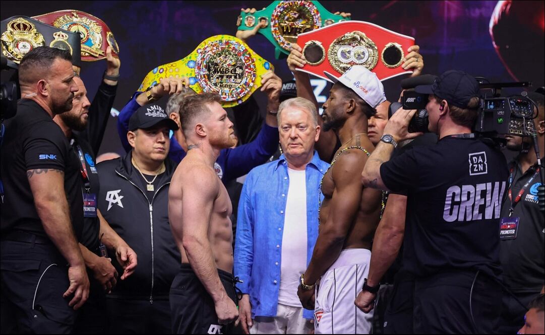 'Canelo' Álvarez y William Scull cumplieron con la báscula previo a su pelea. FOTO: Especial