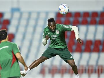 Julián Quiñones debutó con la Selección Mexicana ante Honduras