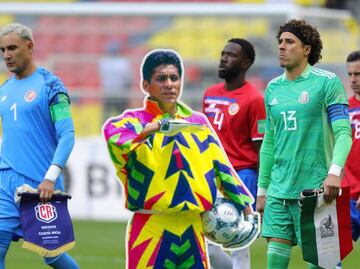 Para Keylor Navas, Guillermo Ochoa es mejor portero que Jorge Campos; "Yo me quedo con lo que vi"