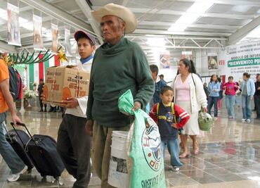 Paisanos en Estados Unidos regresan a México por festejos de Semana Santa
