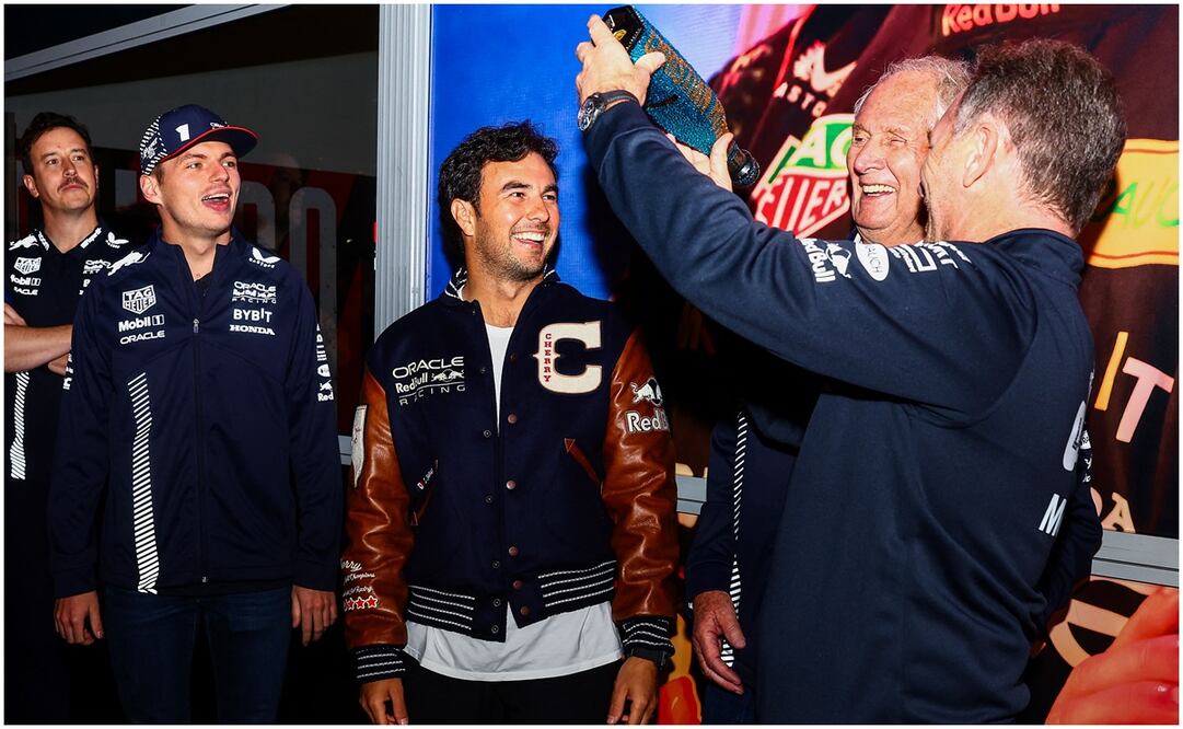 Max Verstappen, 'Checo' Pérez, Helmut Marko y Christian Horner / FOTO: Getty via AFP