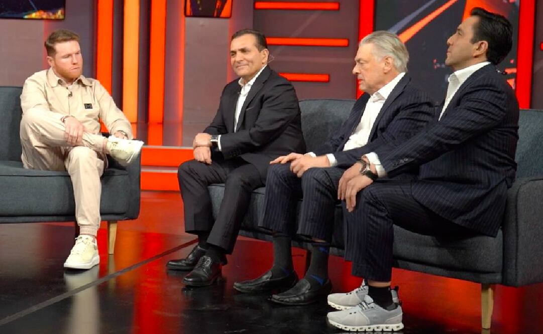 Canelo Álvarez estuvo muy a la defensiva en el programa En Caliente. Foto: Especial
