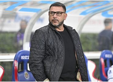 Antonio Mohamed y su épica reacción a la polémica del penalti en el Chivas vs Pumas