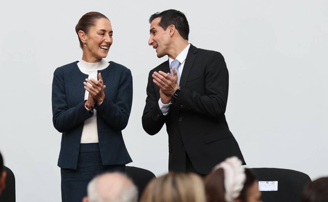 La presidenta se dijo satisfecha de incluir al exclavadista en su gabinete. Foto: Especial.