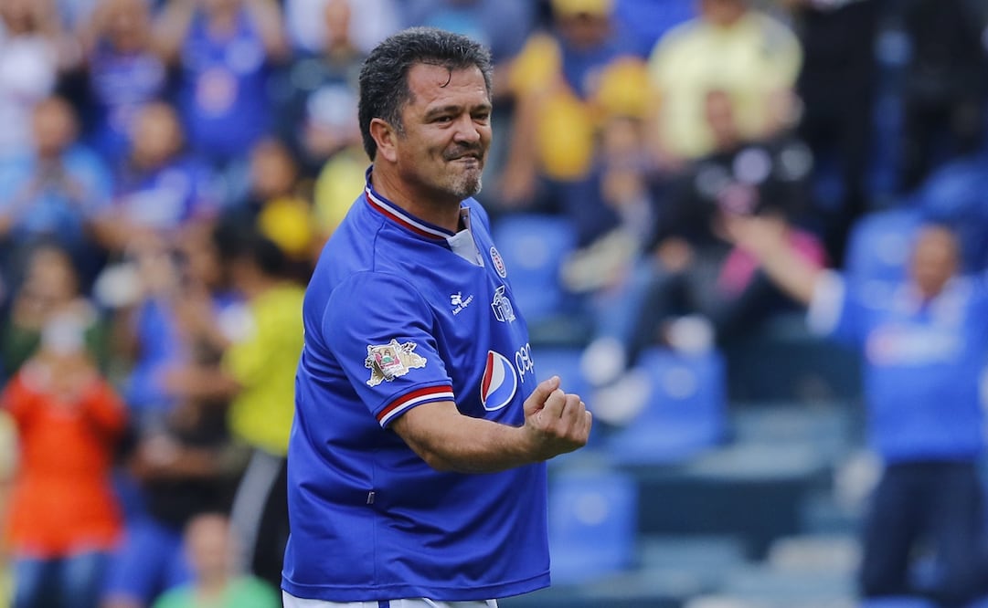 Carlos Hermosillo revela al peor técnico que tuvo en su carrera / Foto: Imago7