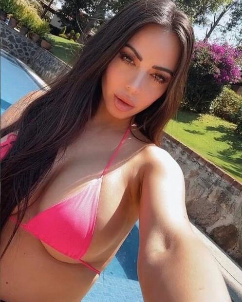 Día del Bikini: 10 famosas en mini bikinis de infarto