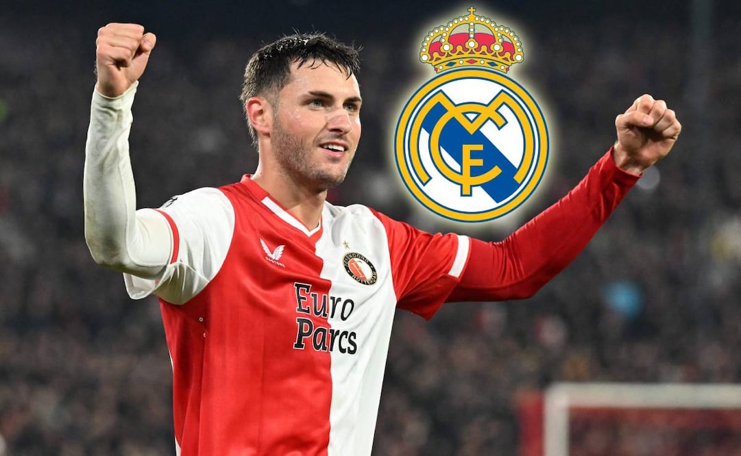 Santiago Giménez fue elogiado por un exjugador del Real Madrid - AFP