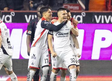 ¡Espectacular regreso! Atlas vino de atrás para darle la vuelta al marcador 3-4 ante Xolos