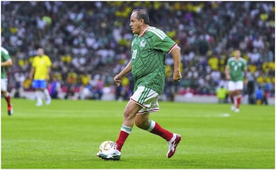 Cuauhtémoc Blanco critica la remodelación del estadio Banorte: "Los asientos están bien pin... incómodos"