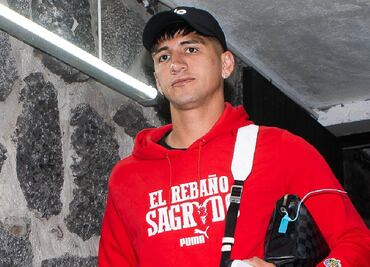 Alan Pulido llora por la partida de un compañero ¡Luto en el futbol!