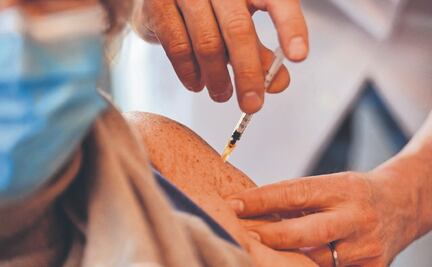 ¿Cuánto tiempo debe esperar un paciente Covid-19 para vacunarse?