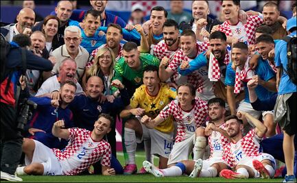 Croacia logra romper el cerrojo de Ghana y acaba como segunda del Grupo L