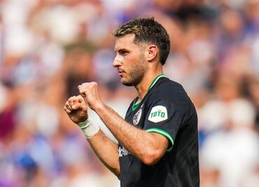 Exjugador del PSV se lanza contra Santiago Giménez: "No soportaría la Premier League"