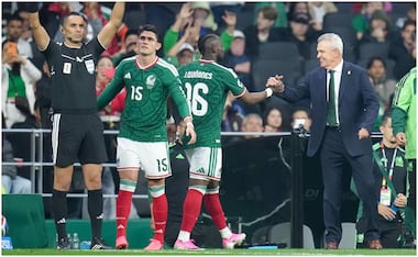 Julián Quiñones sale de cambio en el Mundial Foto: Imago7