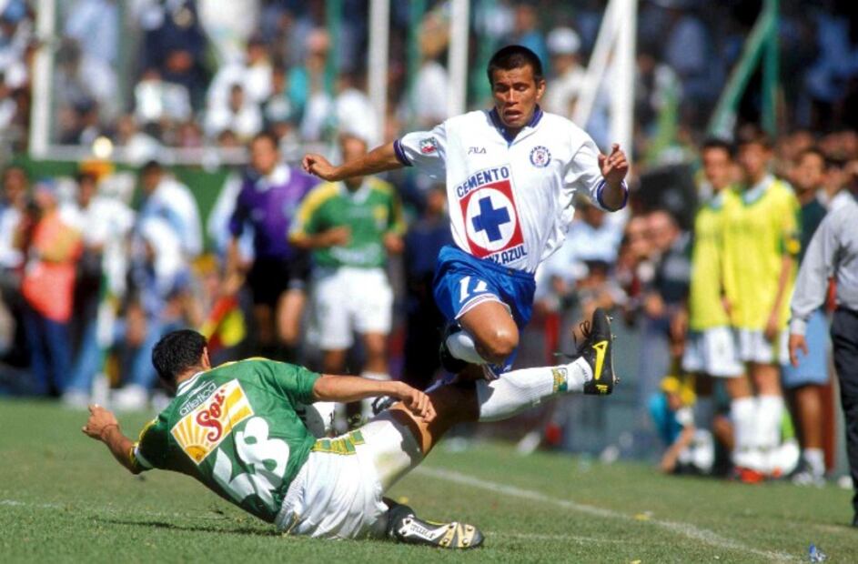 La alineación que ganó el último campeonato del Cruz Azul en 1997