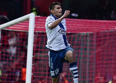 Pumas le ganó a Chivas y se queda con Guillermo Martínez