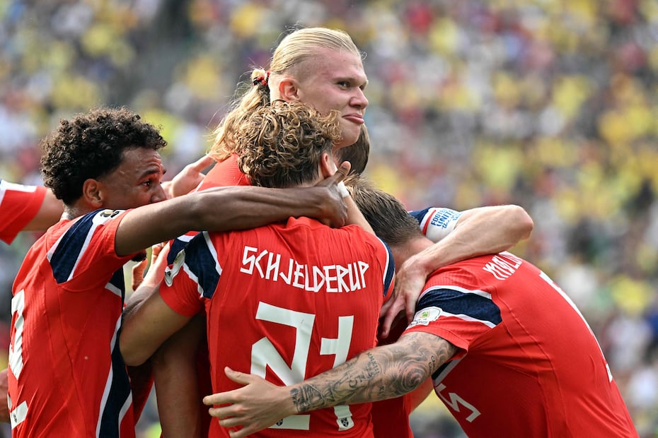 Selección de Noruega en festejo de gol, durante los Octavos de Final del Mundial de 2026 - Foto: AFP