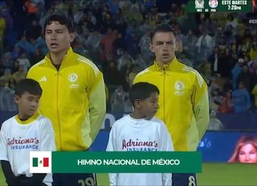 Álvaro Fidalgo ilusiona a la afición tricolor tras entonar el Himno Nacional de México