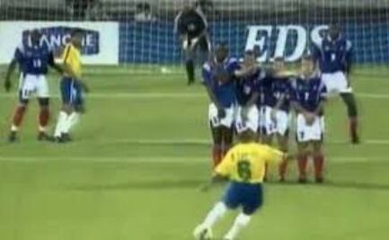 Roberto Carlos y el golazo de tiro libre ante Francia que desafió las leyes de la física
