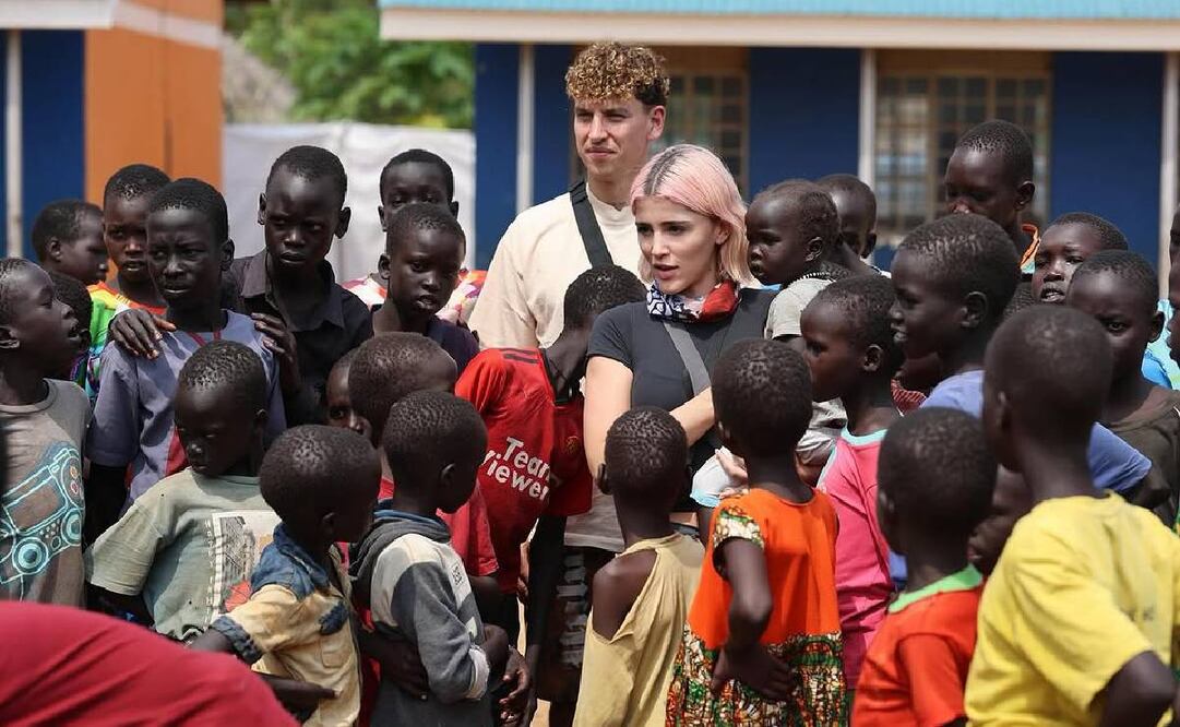Cassandra Sánchez-Navarro e Igor Lichnovsky se dejaron ver junto en su viaje a África. Foto: Especial