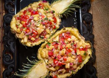 Semana Santa 2022: Receta para preparar piña rellena de mariscos