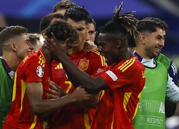 España se impone ante Francia y se convierte en el primer finalista de la Eurocopa