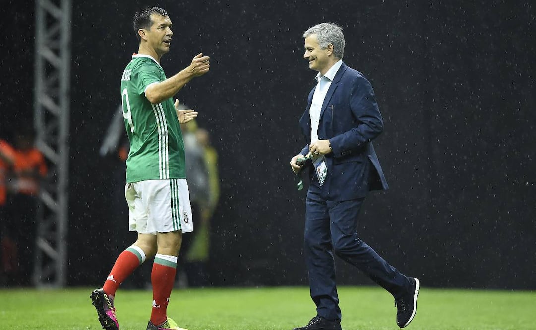 José Mourinho podría convertirse en una opción para sustituir a Jaime Lozano en al Selección Mexicana. Foto: Imago7