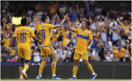 Jenni Hermoso debutó en goleada de Tigres Femenil sobre Pumas