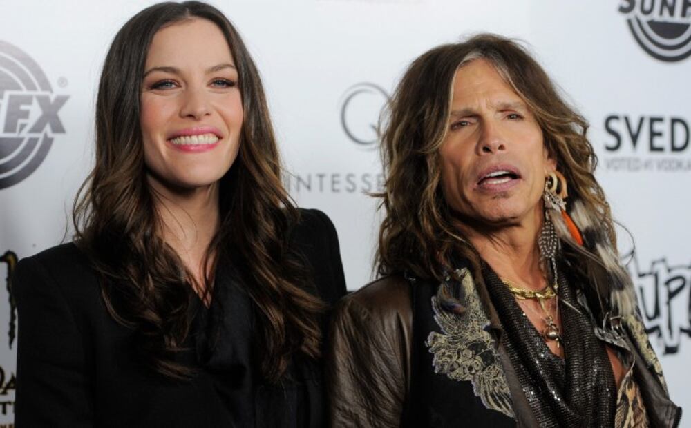 10 famosos que trataron de “ocultar” que tenían hijos