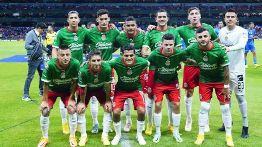 Chivas usó un uniforme verde inspirado en México en dos ocasiones (2018 y 2022). Foto: Imago7