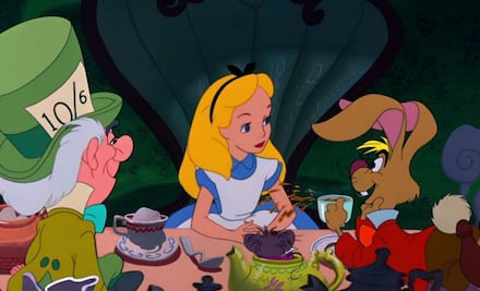 10 datos del “fracaso” de la película animada de “Alicia en el país de las maravillas”