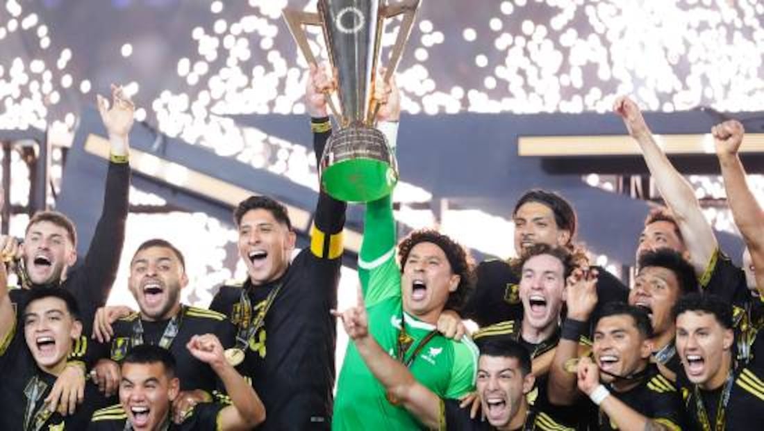 Guillermo Ochoa suma un par de meses sin actividad luego de su participación en la Copa Oro. Foto: Imago7