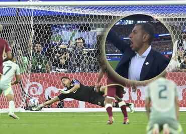 ¡Nadie le hizo caso! Jaime Lozano pidió que fuera Johan Vásquez el cobrador del penalti