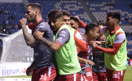 ¡Voltereta como de Rayo! Necaxa viene de atrás y derrota al Puebla en el Estadio Cuauhtémoc