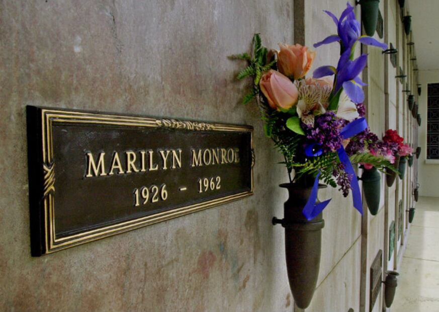 Marilyn Monroe, la diva que murió sin dientes ni glamour 
