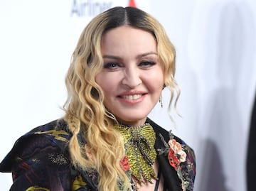 Madonna se desnuda en Instagram; sus fans critican el photoshop en su rostro