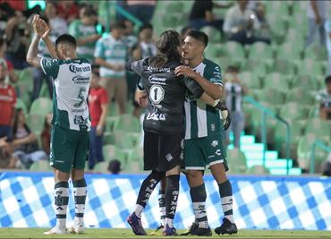Santos Laguna sorprende y rompe el invicto de Toluca en la Jornada 9 del Apertura 2024